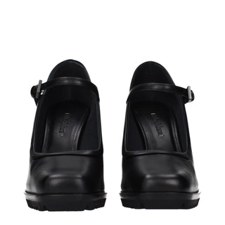 Max Mara Black Leather High Heel Pumps