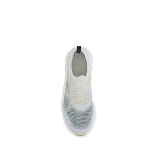 ON Cloud 6 Versa Sneakers