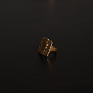 Scarlet ring